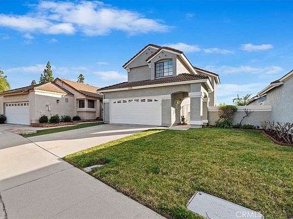 3rd image of 11259 Drake St