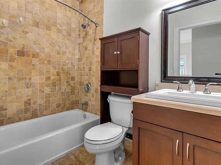 7048 SW 83rd Ct — Photo 11