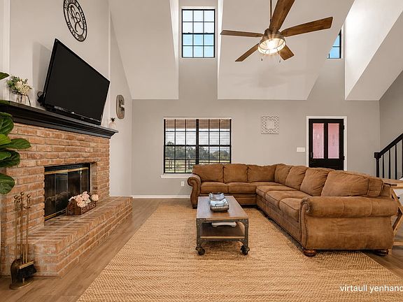 5th image of 289 Mockingbird Ln #A