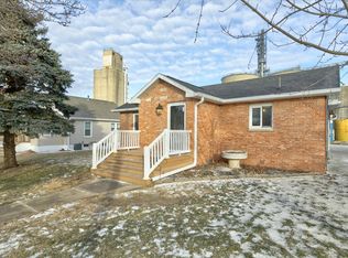 304 E 1st St, Woodward, IA 50276