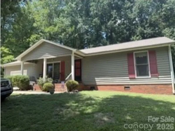 213 Hamilton Rd, Troutman, NC 28166
