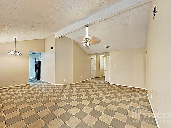 2nd image of 211 Shiloh Dr