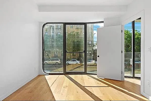 Rented by Compass | media 4