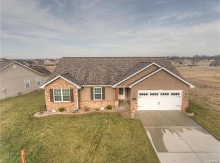 2730 London Ln, Belleville, IL 62221