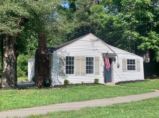 173 Oak Rd, Norris, TN 37828