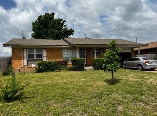 4726 NW Ridgecrest Dr, Lawton, OK 73505