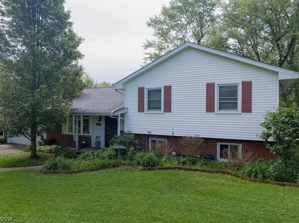 1350 W Vine St, Alliance, OH 44601