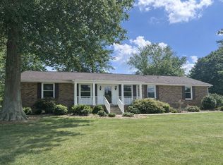 211 General Forrest Dr, Springfield, TN 37172