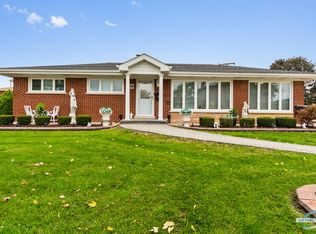 8032 W Giddings St, Norridge, IL