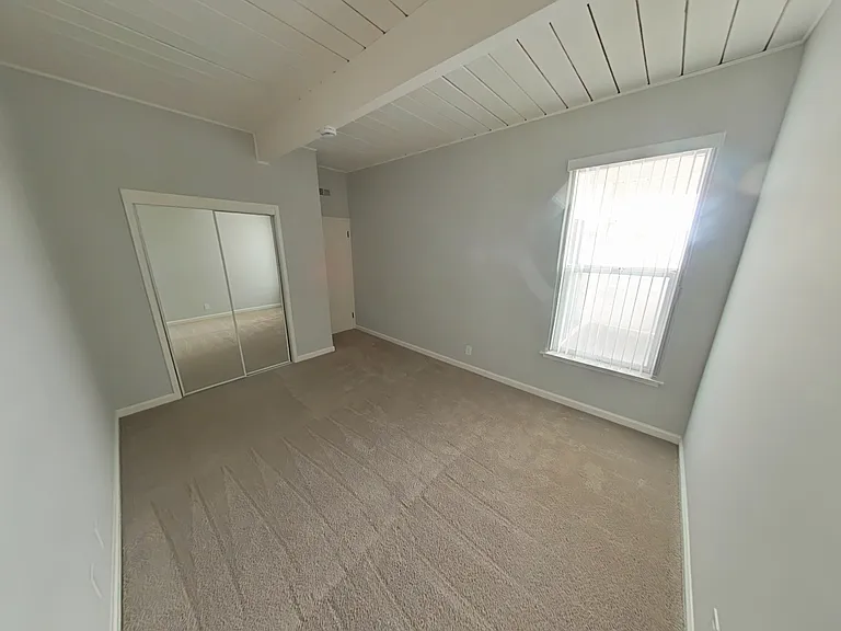 112 N Bayshore Blvd #23 — Photo 28