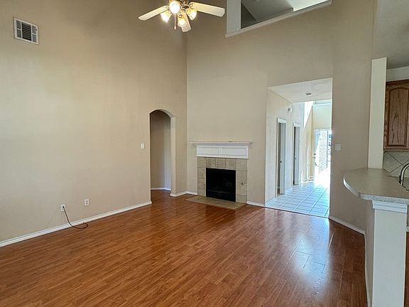 5th image of 4529 Hickory Meadows Ln