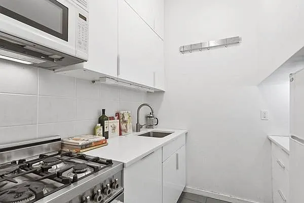 Rented by Argo Residential | media 9