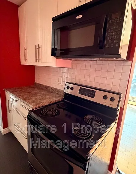 10255 117th St NW #19 — Photo 3