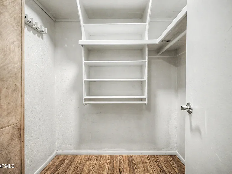 3734 E Montecito Ave — Photo 32