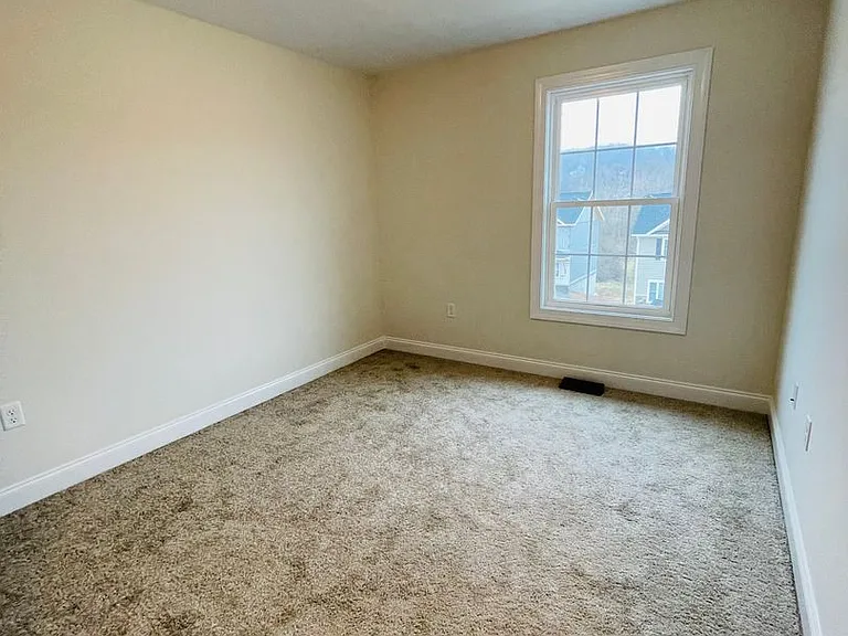 1108 Harvest Ct — Photo 18