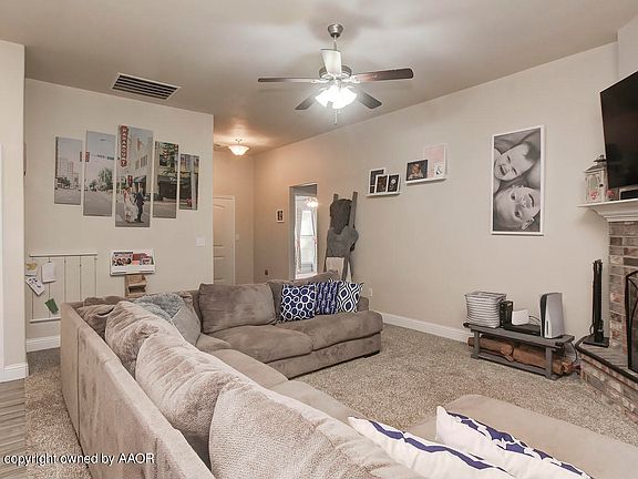 3rd image of 9606 Rockwood Dr