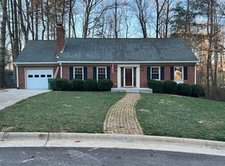 121 Wildwood Ct, Danville, VA 24540