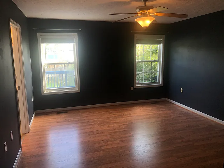 108 Suffolk Cir — Photo 18