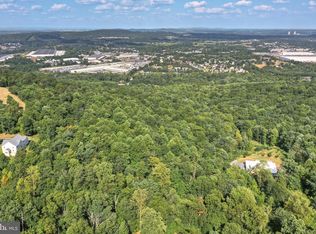 716 Ridge Rd, Lewisberry, PA 17339