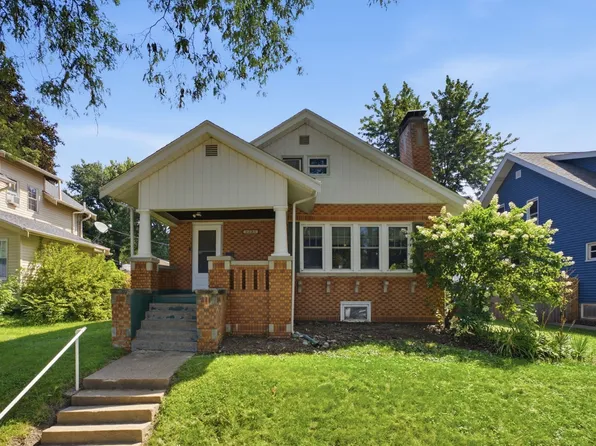 2325 Western Ave, Davenport, IA 52803