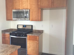 344 W 3rd St, Azusa, CA 91702