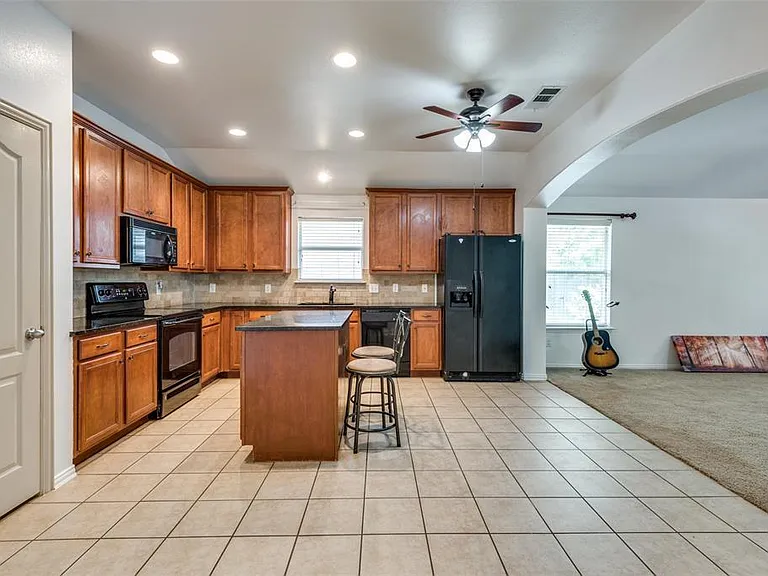 13253 Poppy Hill Ln — Photo 10