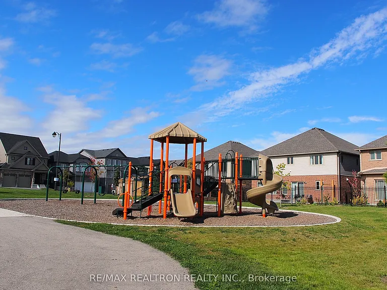 537 Sundew Dr — Photo 21