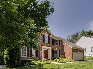 9655 Sherman Oaks Ct, Fairfax, VA 22032