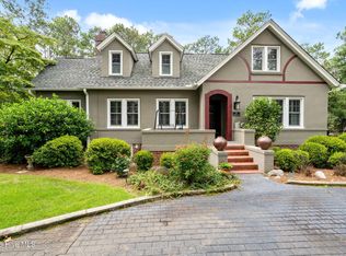 132 Longleaf Rd, Southern Pines, NC 28387