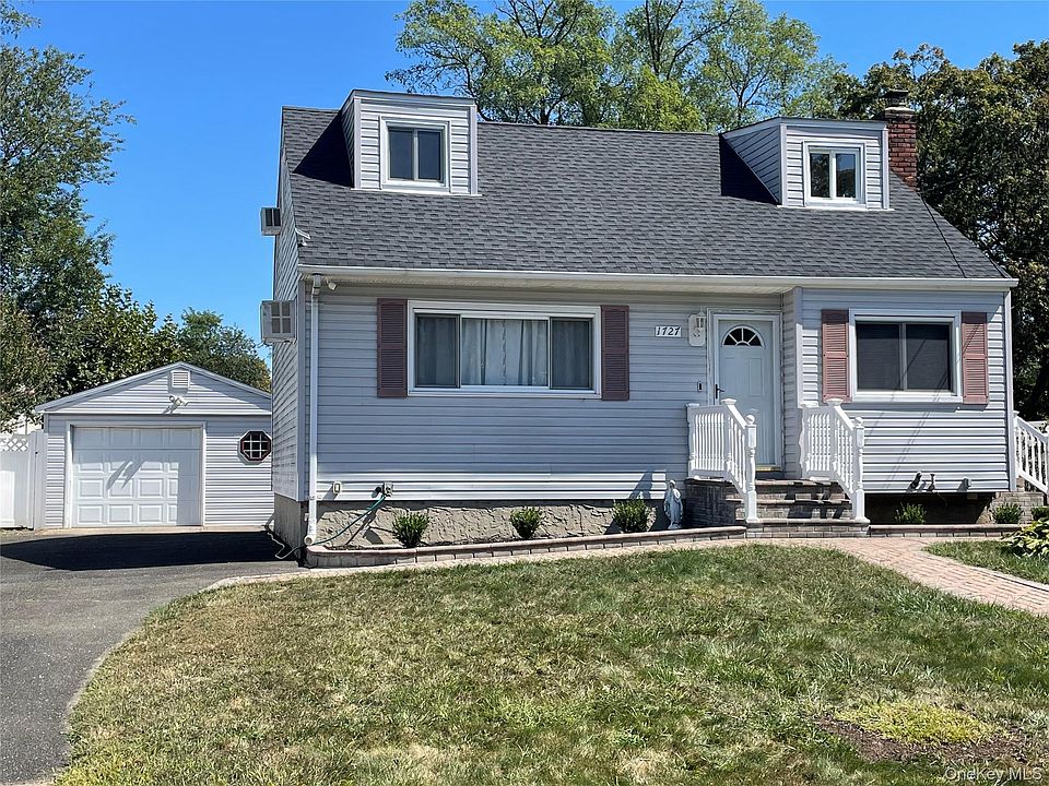 1st image of 1727 Pine Grove Boulevard