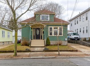 685 River Ave, Providence, RI 02908