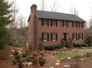 3503 Honeywood Dr, Johnson City, TN 37604