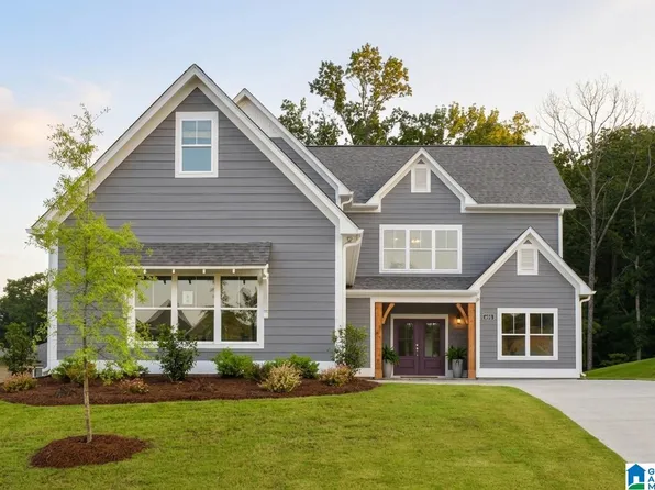 405 Gateshead Dr, Sterrett, AL 35147