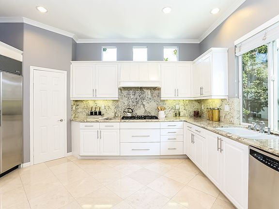 5th image of 13028 Villosa Pl