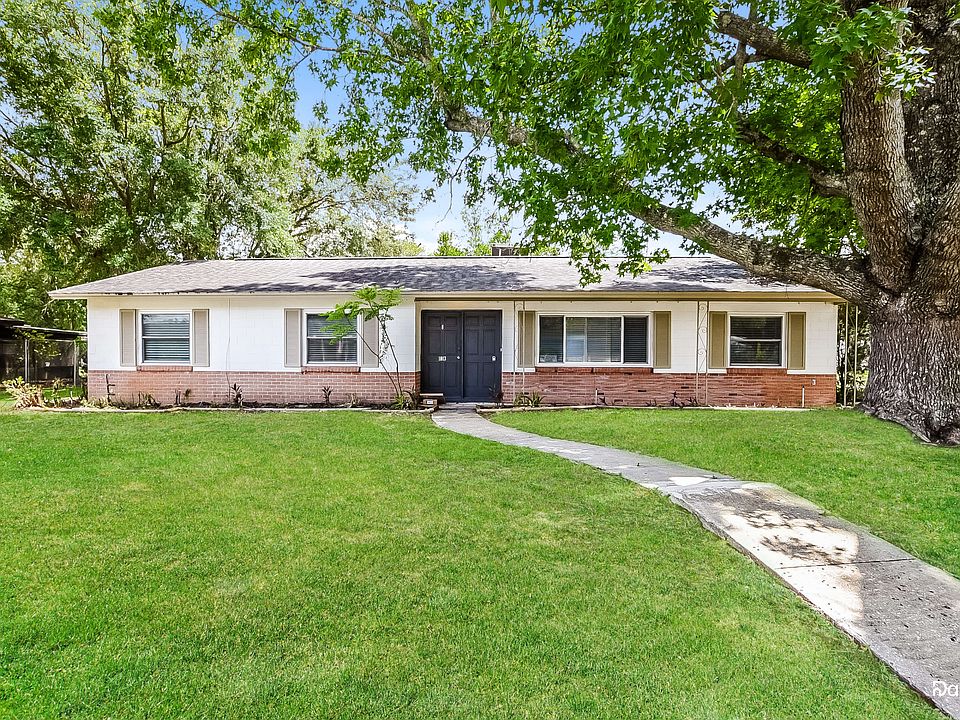 1st image of 1013 Bradford Dr