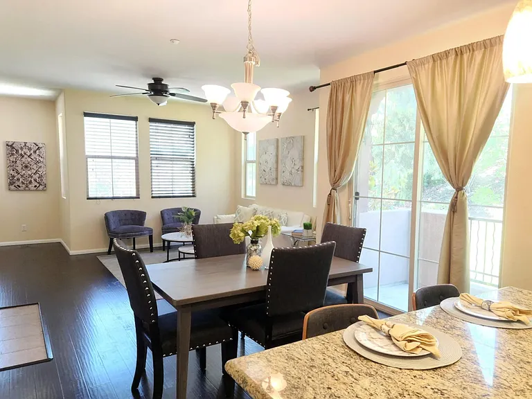 1823 Peach Ct #7 — Photo 12