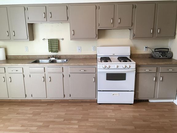 3rd image of 43 National Ave NW #2