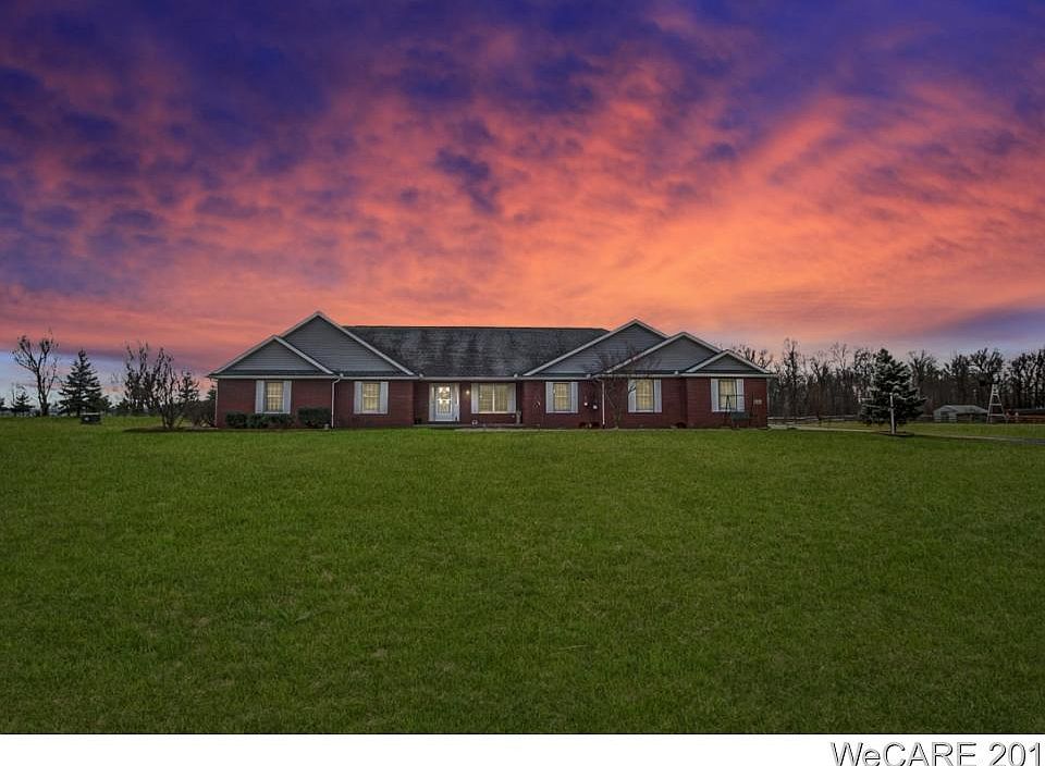 1st image of 110 Highland Lakes Dr