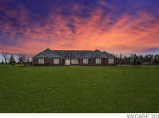 110 Highland Lakes Dr, Lima, OH 45801