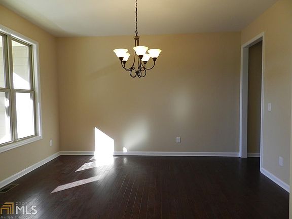 2nd image of 73 Apple Wood Ln