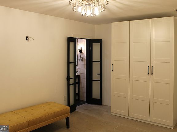 5th image of 1205 Standard Dr NE APT 1