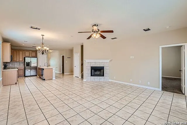 806 Cielo Way — Photo 6