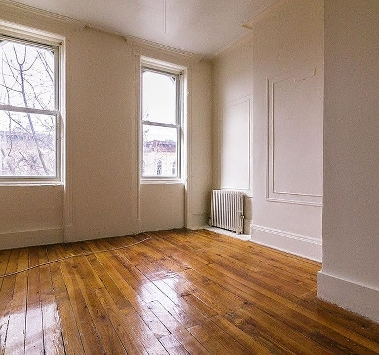 1st image of 1339 Hancock St