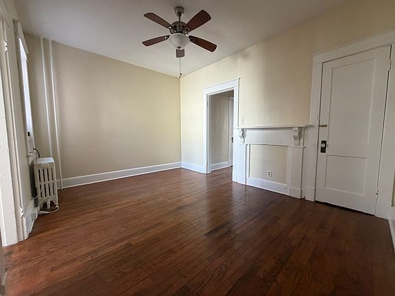 5th image of 1003 Bank St