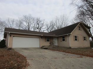 303 Whitson Dr, Vincennes, IN 47591