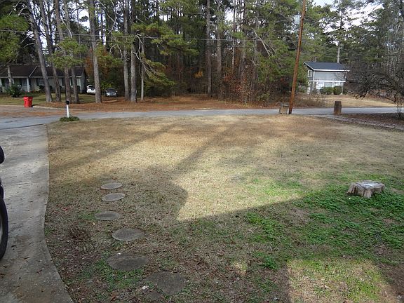 3rd image of 78 Lear Ct