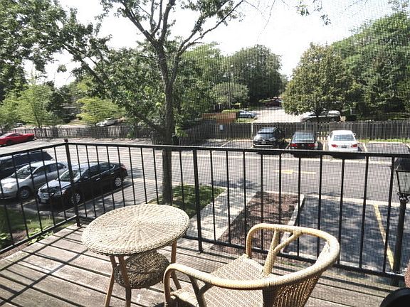 2nd image of 665 Grove Dr APT 211