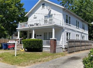 32 Willard St, Warwick, RI 02889
