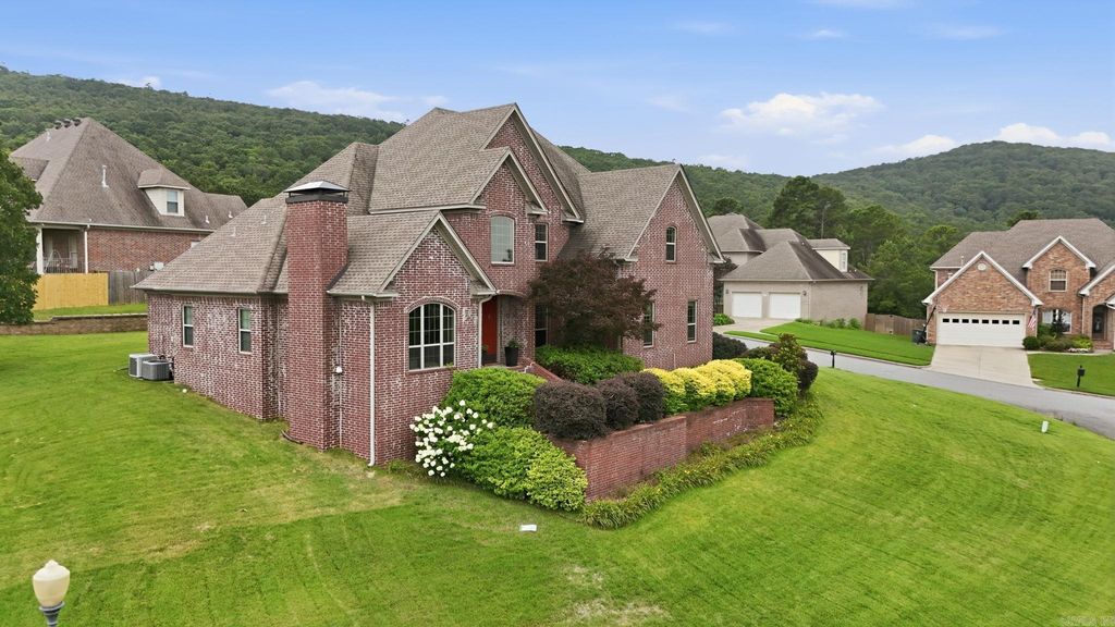 106 Challain Dr, Little Rock, AR - View 2
