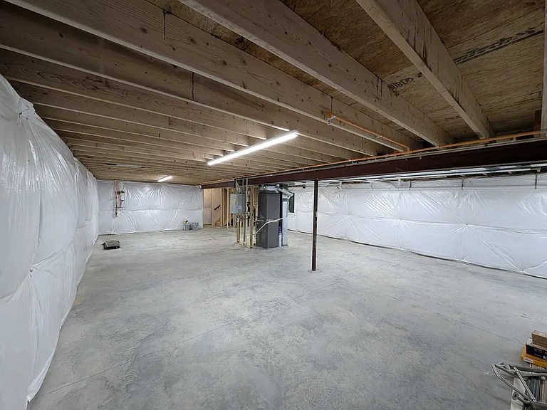 1341 E Riverside Ave — Photo 12